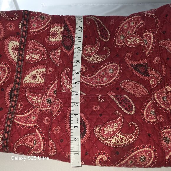 Vera Bradley Large Quilted Duffel Bag in Red Paisley Pattern Retired - Picture 3 of 10